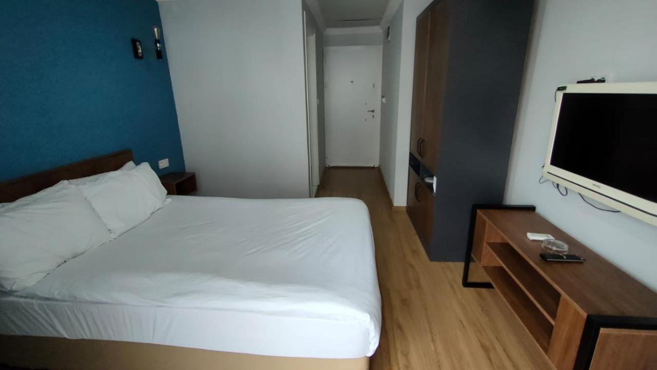 Beta Guesthouse Анталія Екстер'єр фото