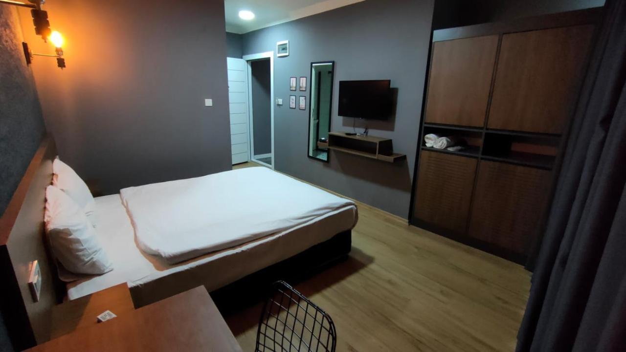 Beta Guesthouse Анталія Екстер'єр фото