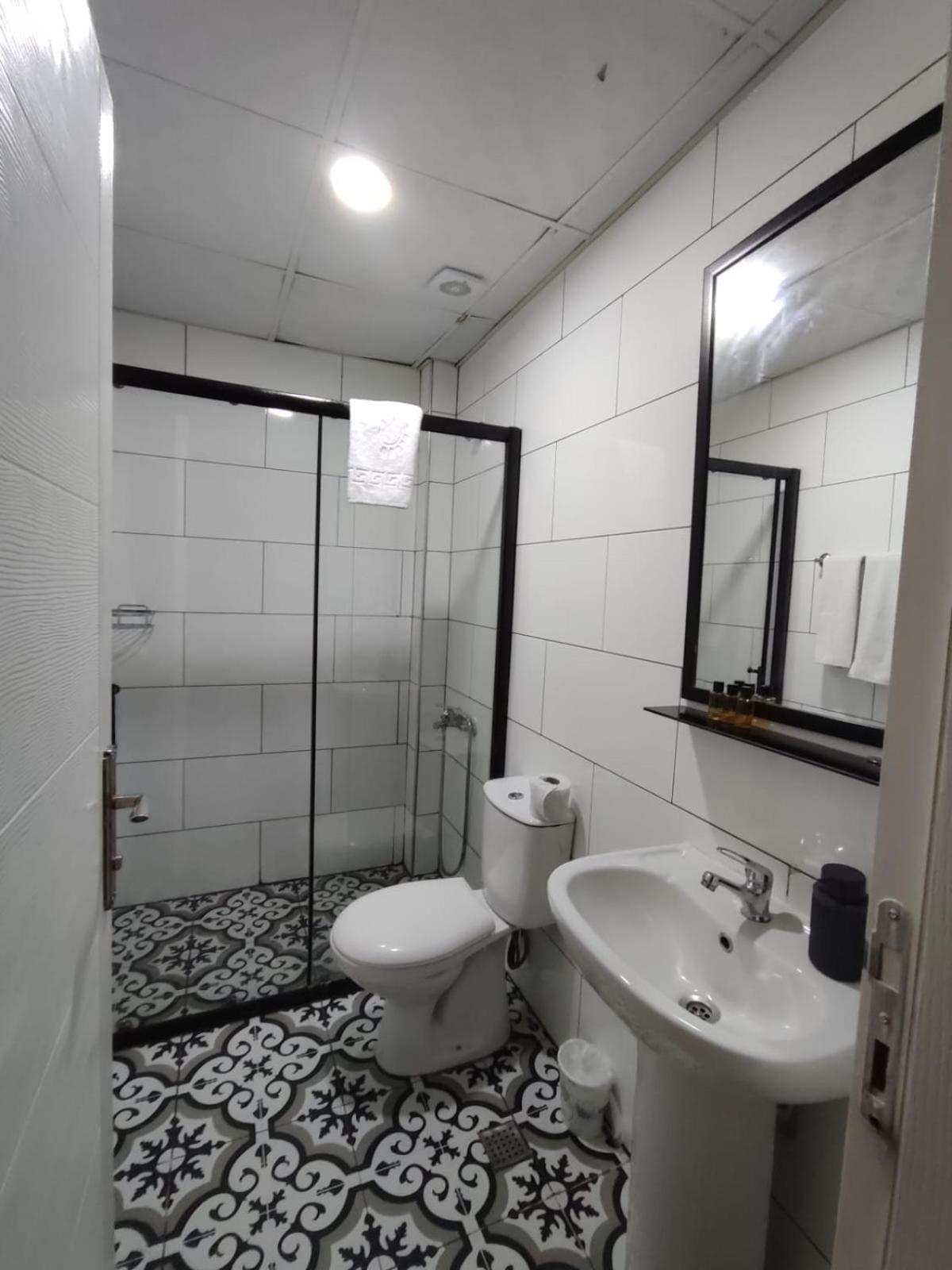 Beta Guesthouse Анталія Екстер'єр фото